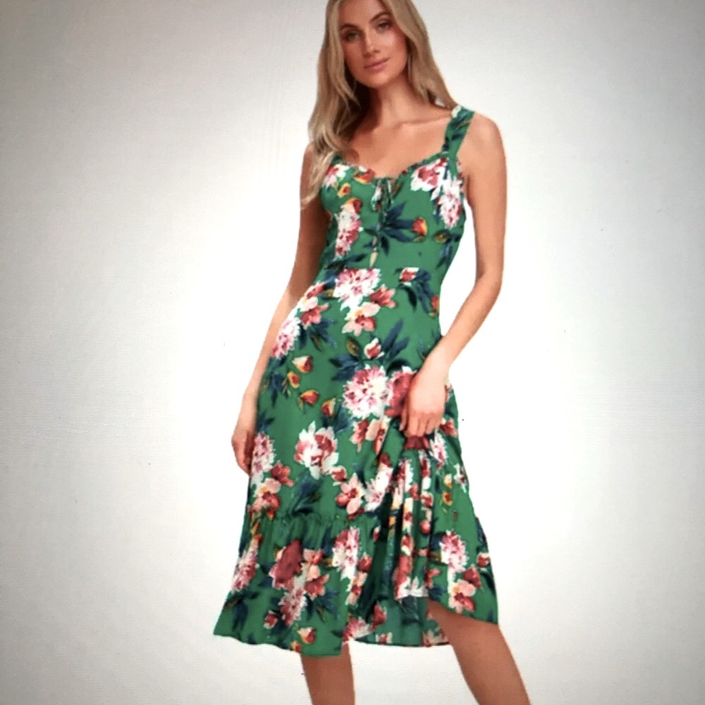 LULU’S  Floral Ruffle Mid-Length Dress Size Medium